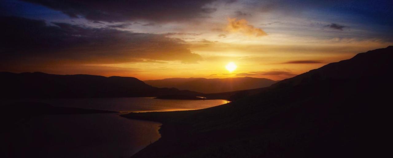 Hill Cottage Cabins Fort Augustus Exterior foto